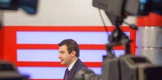 Δημήτρης Μαρέδης, δημοσιογράφος και παρουσιαστής Astra TV
